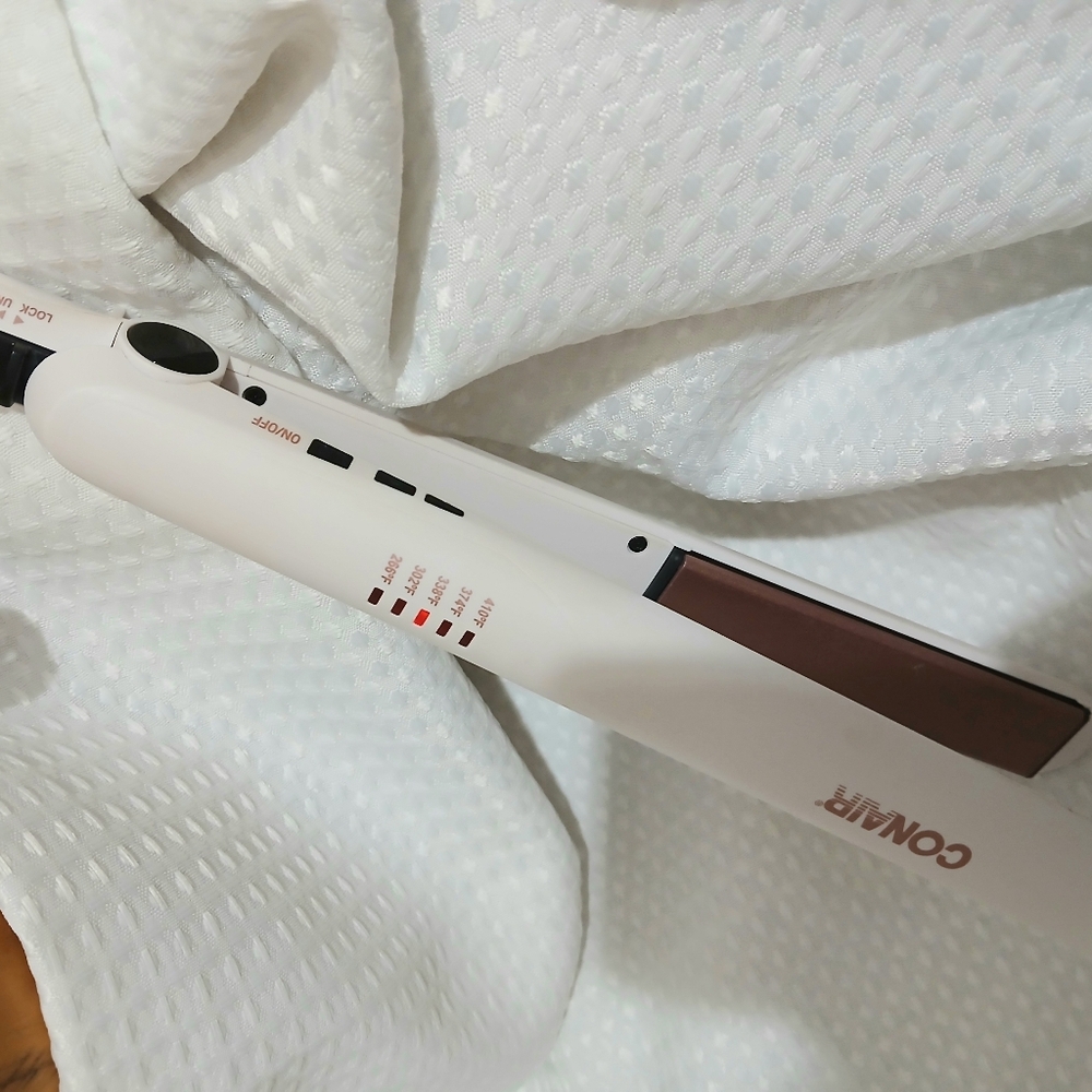 Brand new ConAir